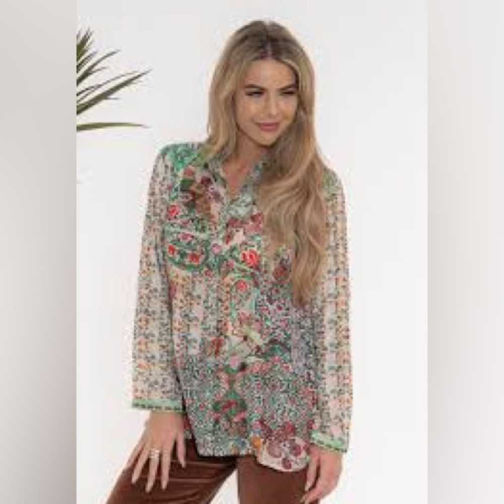 Cienna floral button down long sleeve Shirt Blouse silk viscose small NWT boho